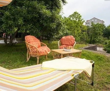 Studio Smokva With Pool Malinska